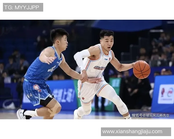 当外线投射失准，四川男篮如何依靠防守端的坚韧表现赢得尊重？