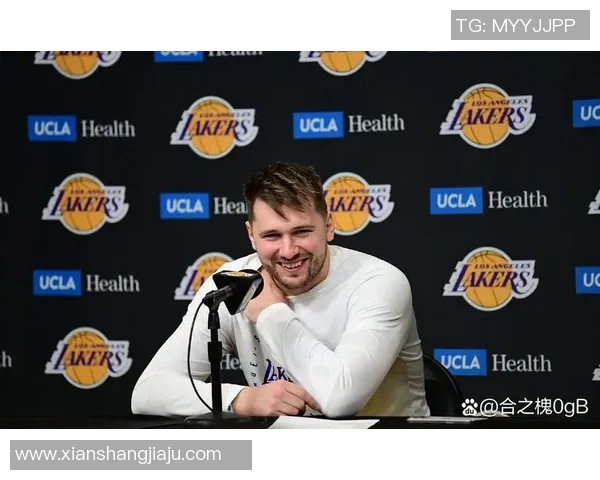 雷迪克：东契奇腿筋恢复进展顺利，全明星赛后应该就可以出战